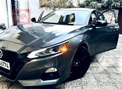 نيسان ألتيما